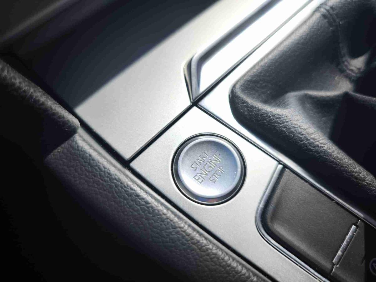 volkswagen-passat-2018-diesel-1598cc