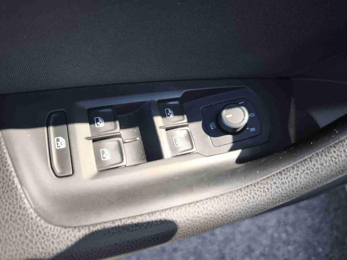 volkswagen-passat-2018-diesel-1598cc