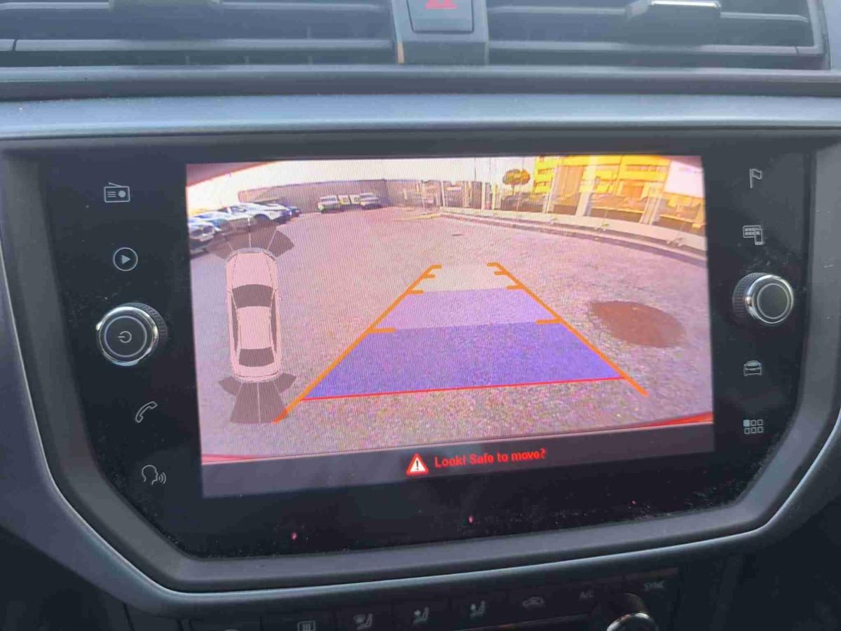 seat-arona-2019-diesel-1598cc