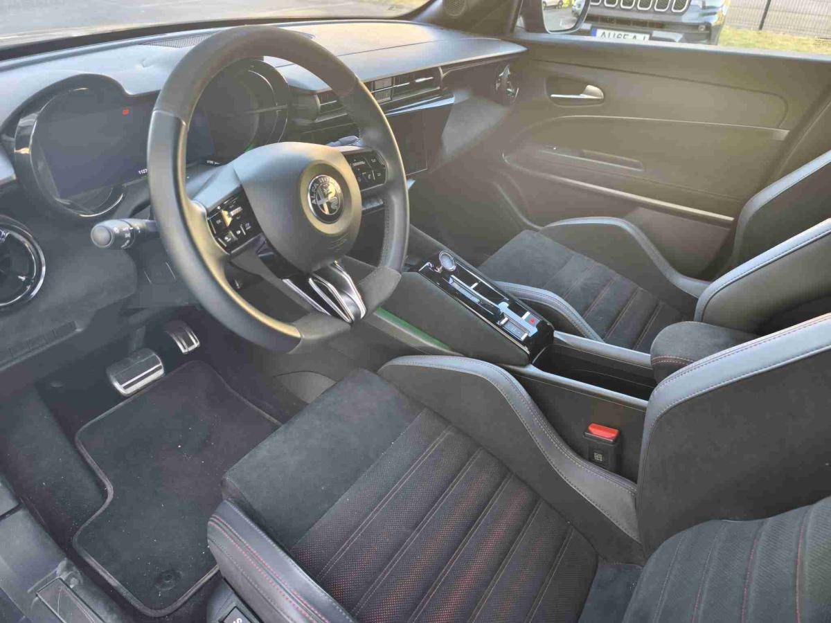 alfa-romeo-junior-2025-eletrico-0cc