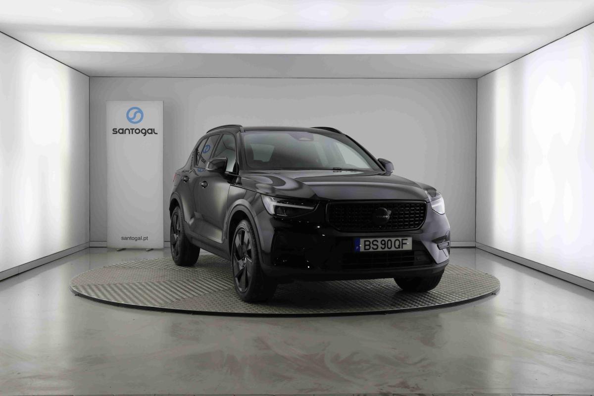 volvo-xc40-2025-gasolina-1969cc