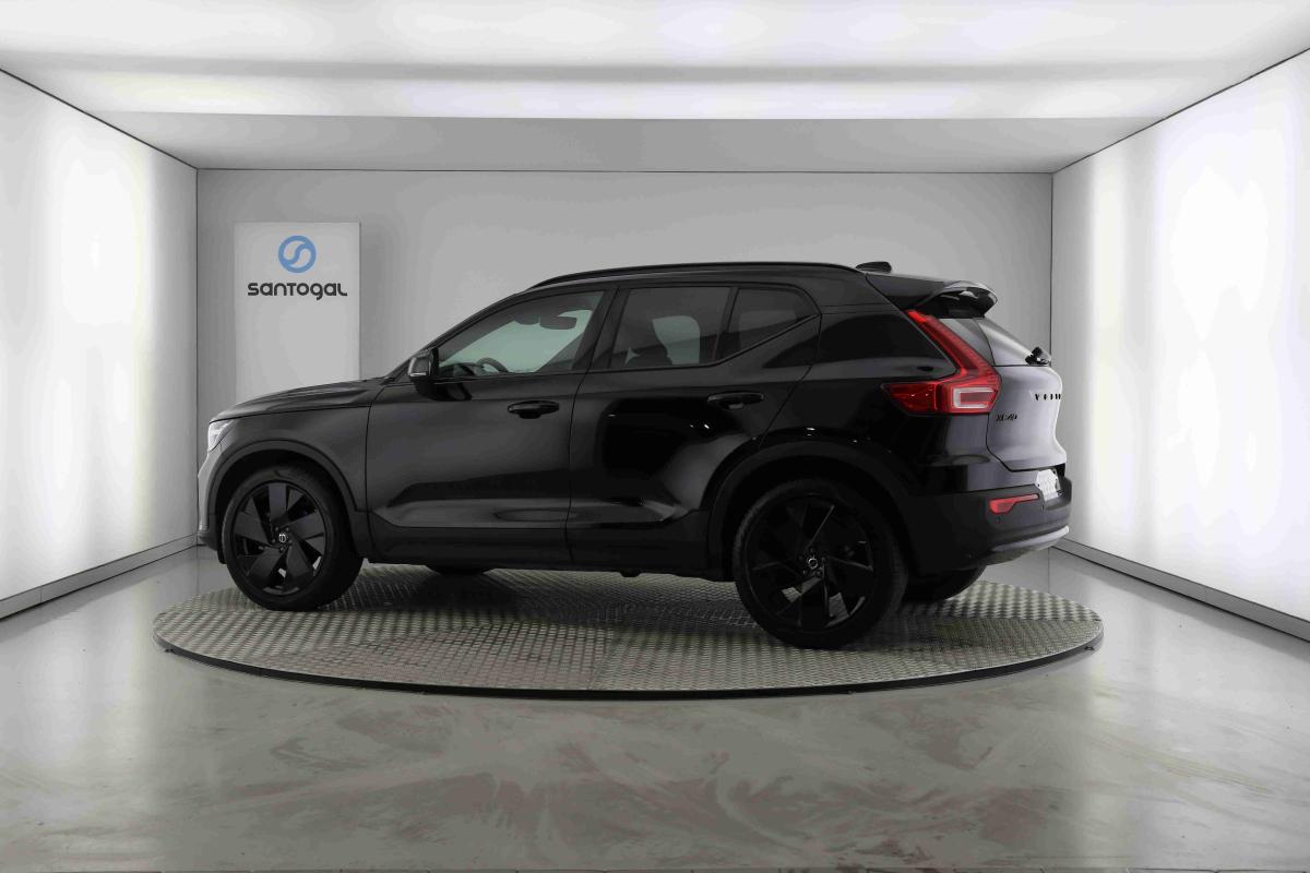 volvo-xc40-2025-gasolina-1969cc