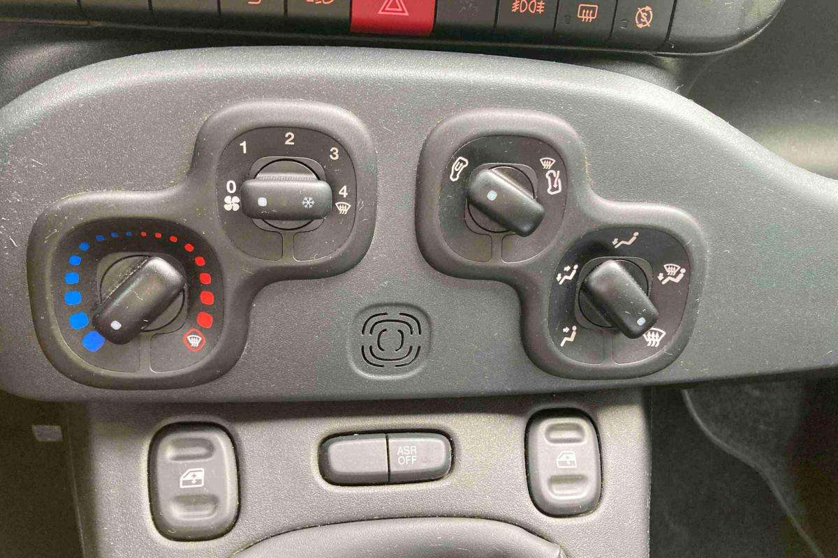 fiat-panda-2024-gasolina-999cc