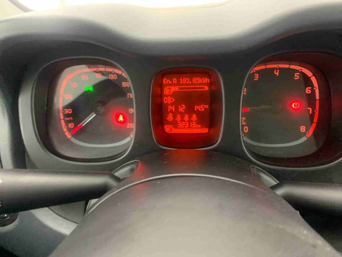 fiat-panda-2024-gasolina-999cc