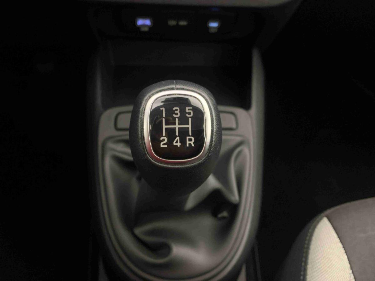 hyundai-i10-2025-gasolina-998cc