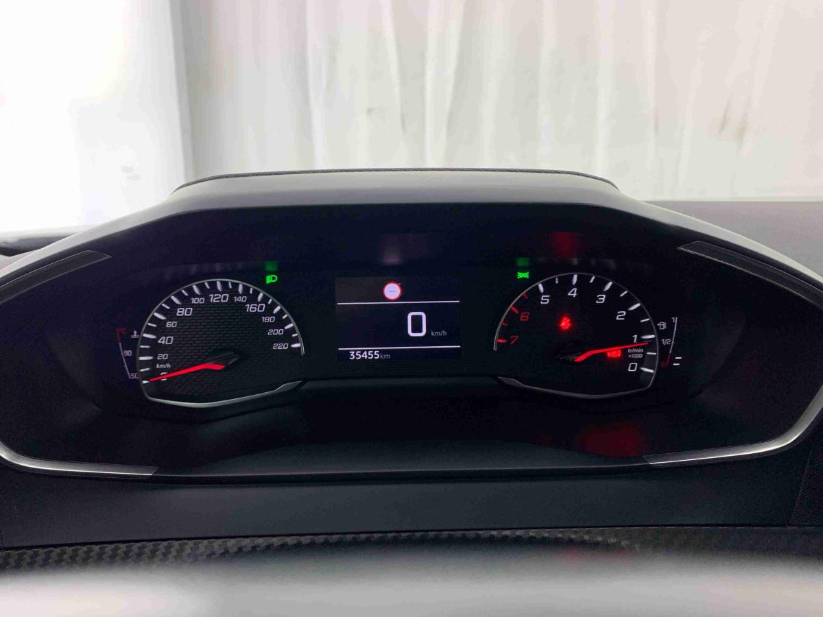 peugeot-2008-2020-gasolina-1199cc