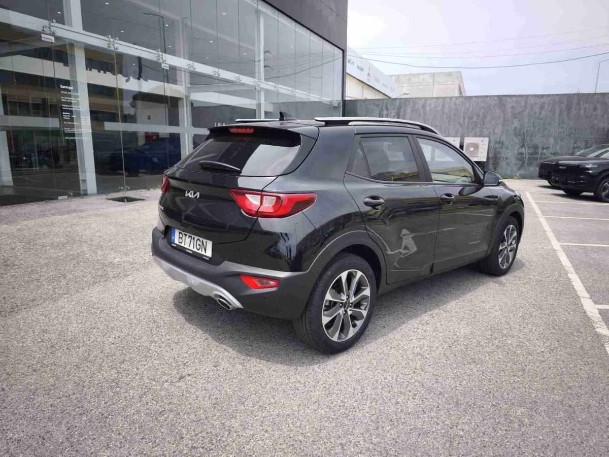 kia-stonic-2025-gasolina-998cc