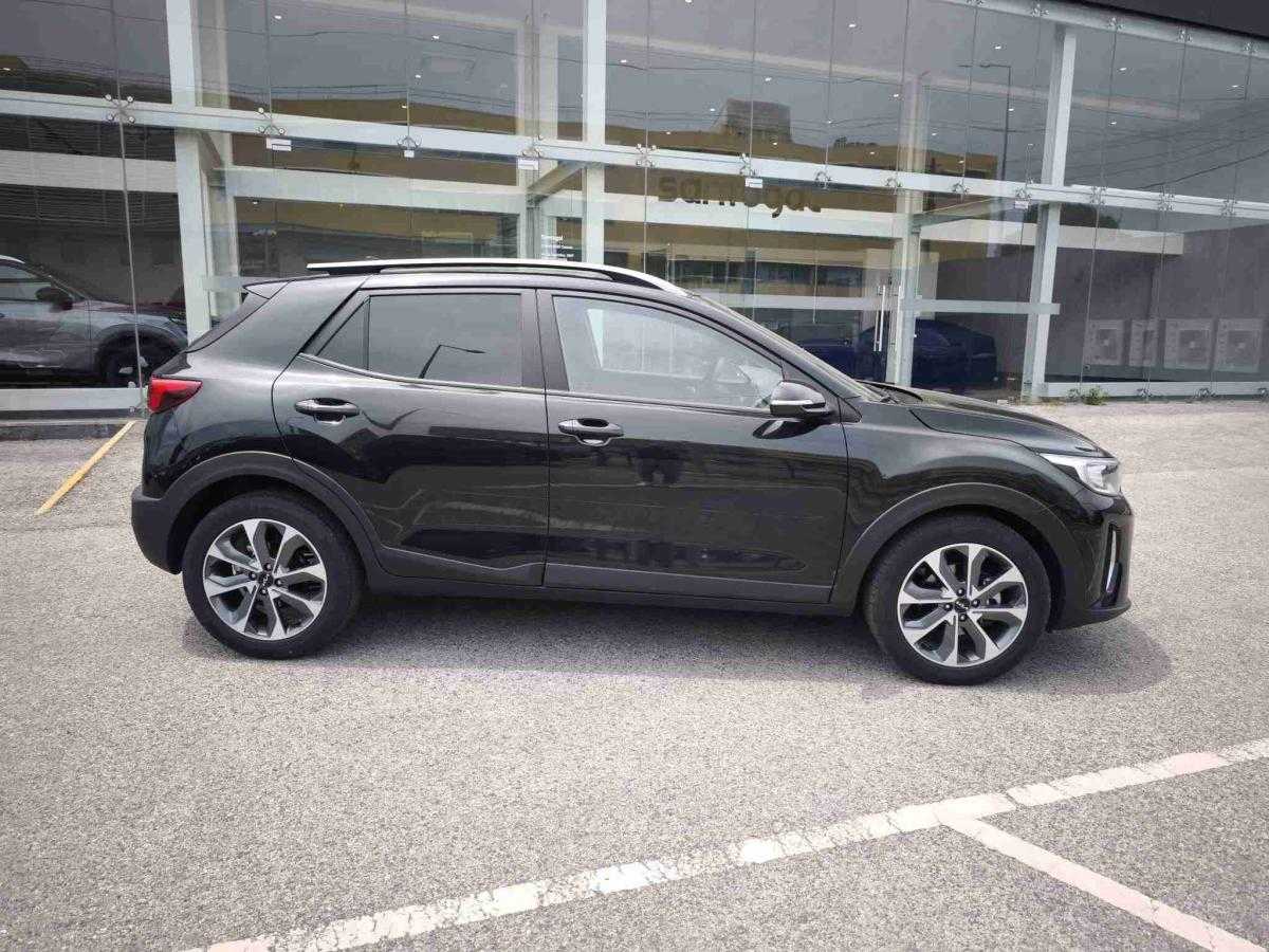 kia-stonic-2025-gasolina-998cc