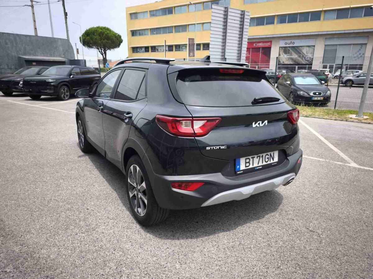 kia-stonic-2025-gasolina-998cc
