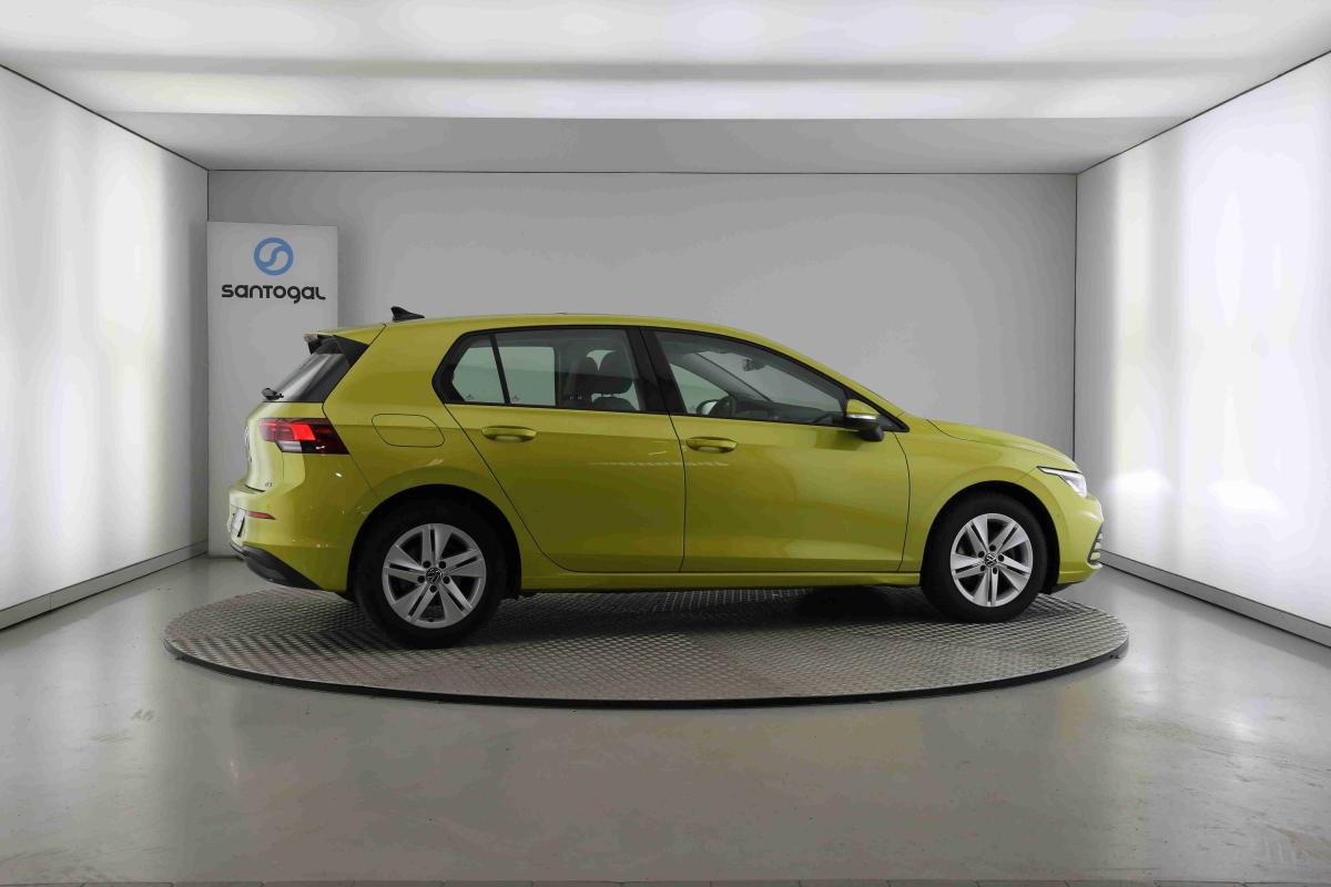 volkswagen-golf-2023-gasolina-999cc