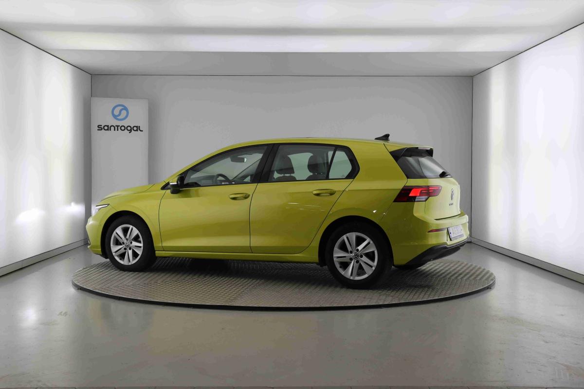 volkswagen-golf-2023-gasolina-999cc