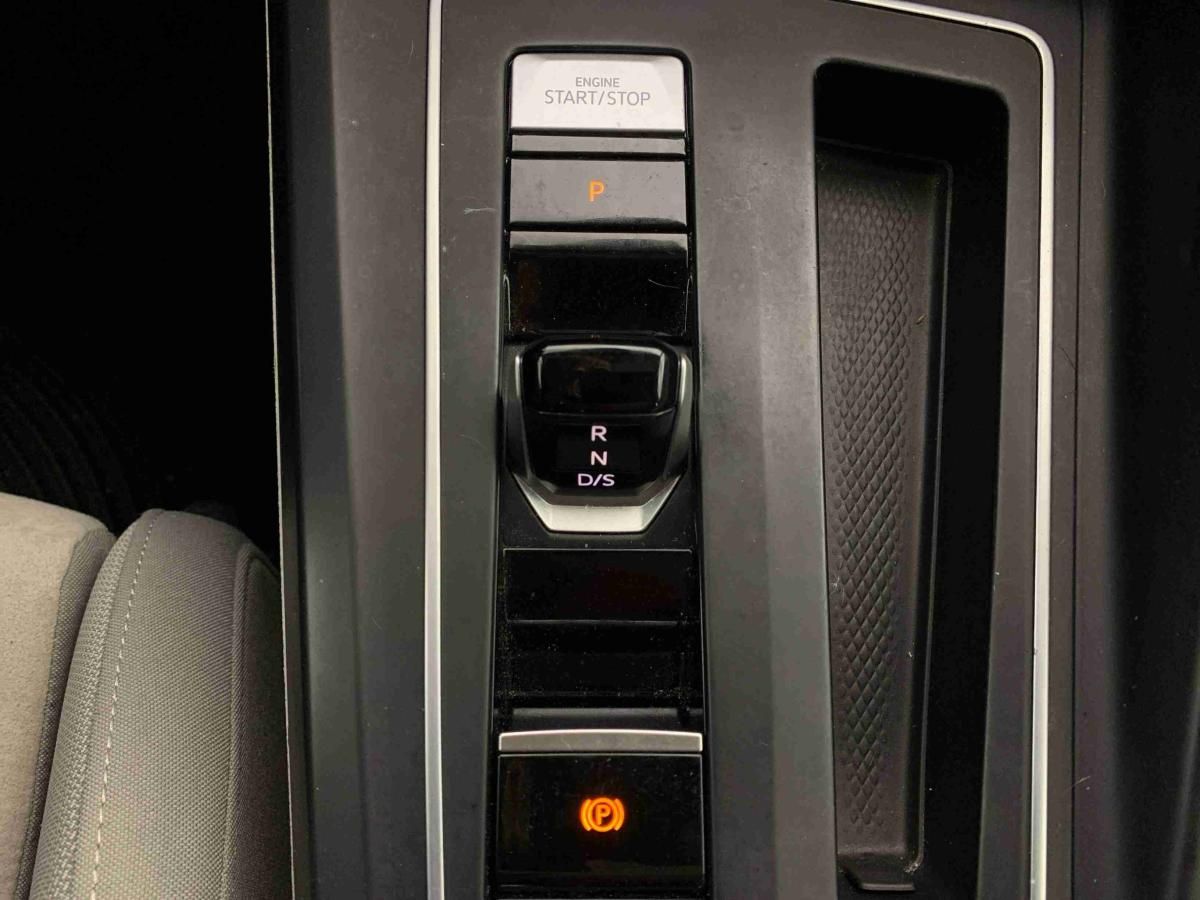 volkswagen-golf-2023-gasolina-999cc