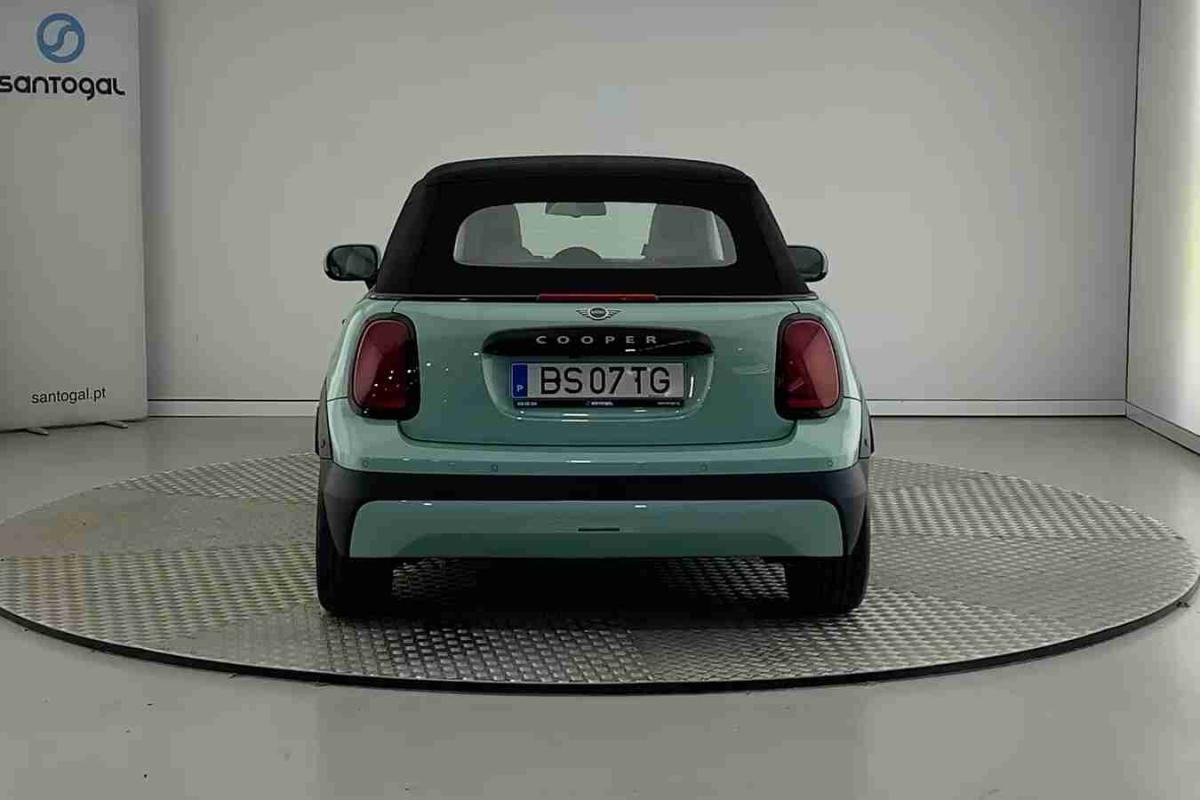 mini-cabrio-2025-gasolina-1998cc