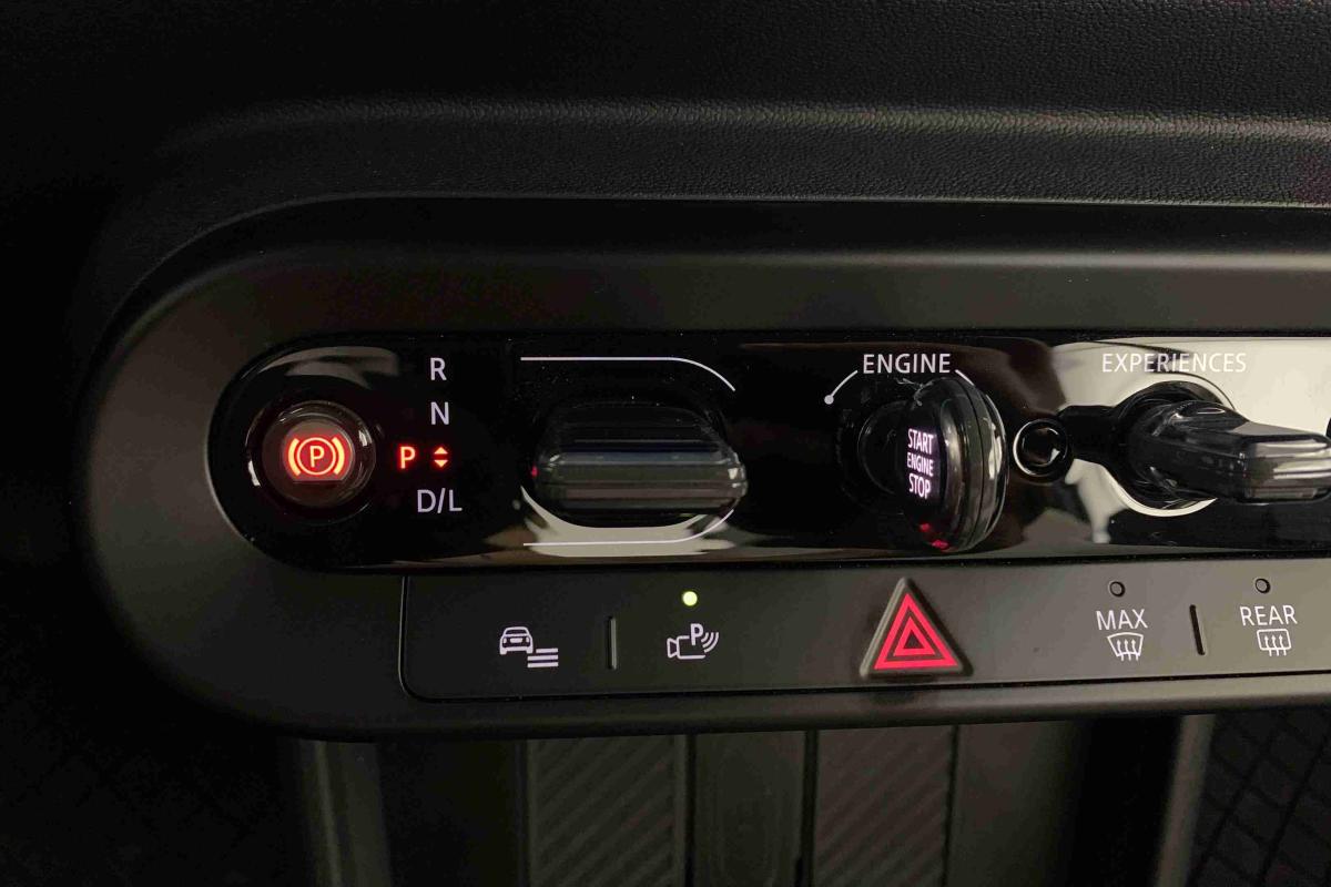 mini-cabrio-2025-gasolina-1998cc