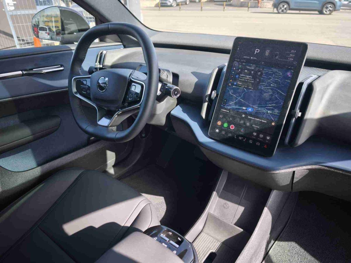 volvo-ex30-2025-eletrico-0cc