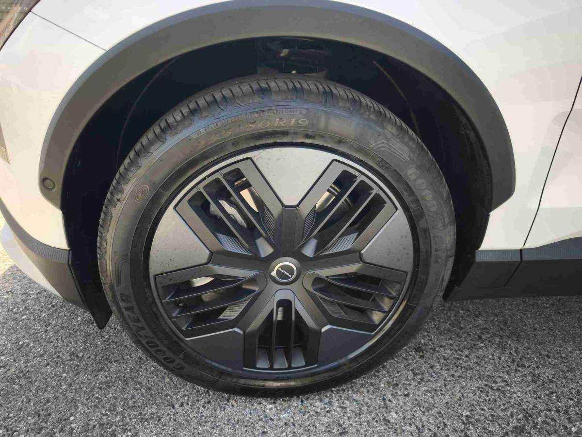 volvo-ex30-2025-eletrico-0cc