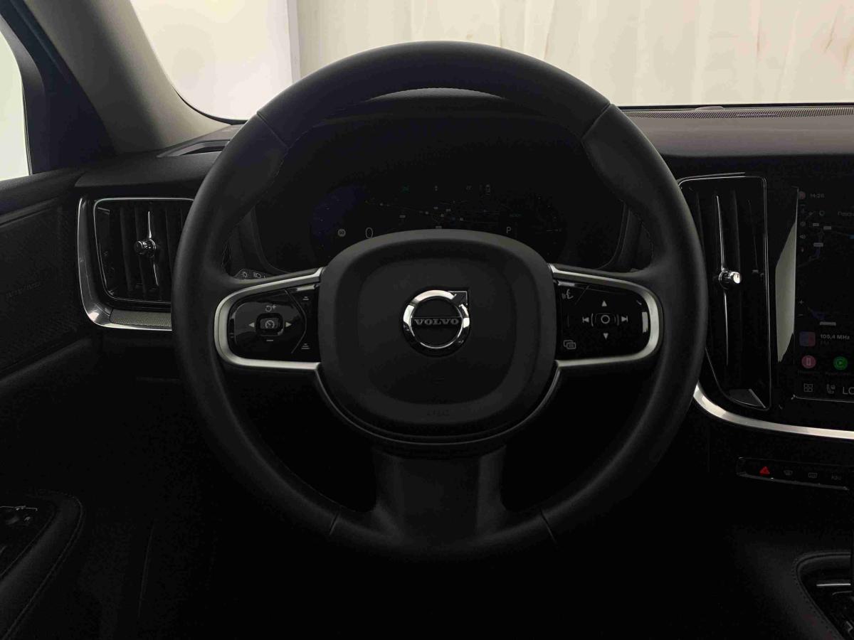 volvo-v60-2025-hibrido-1969cc