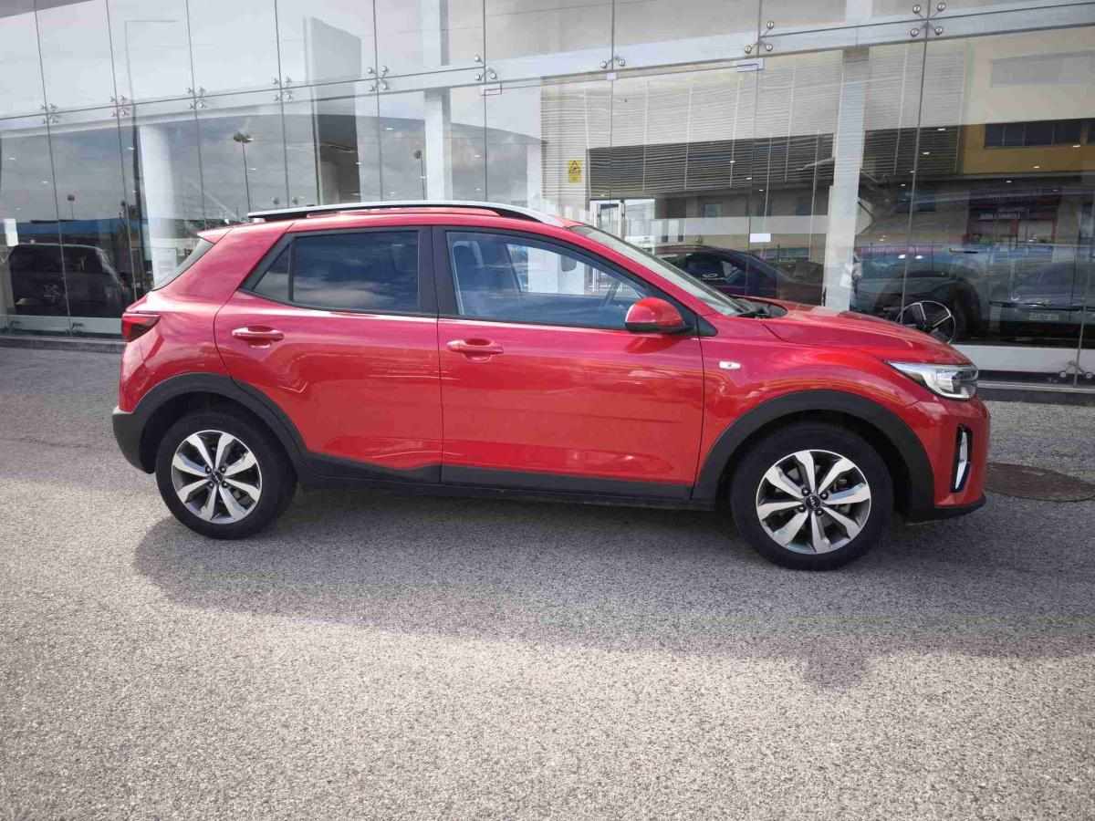 kia-stonic-2025-gasolina-1197cc