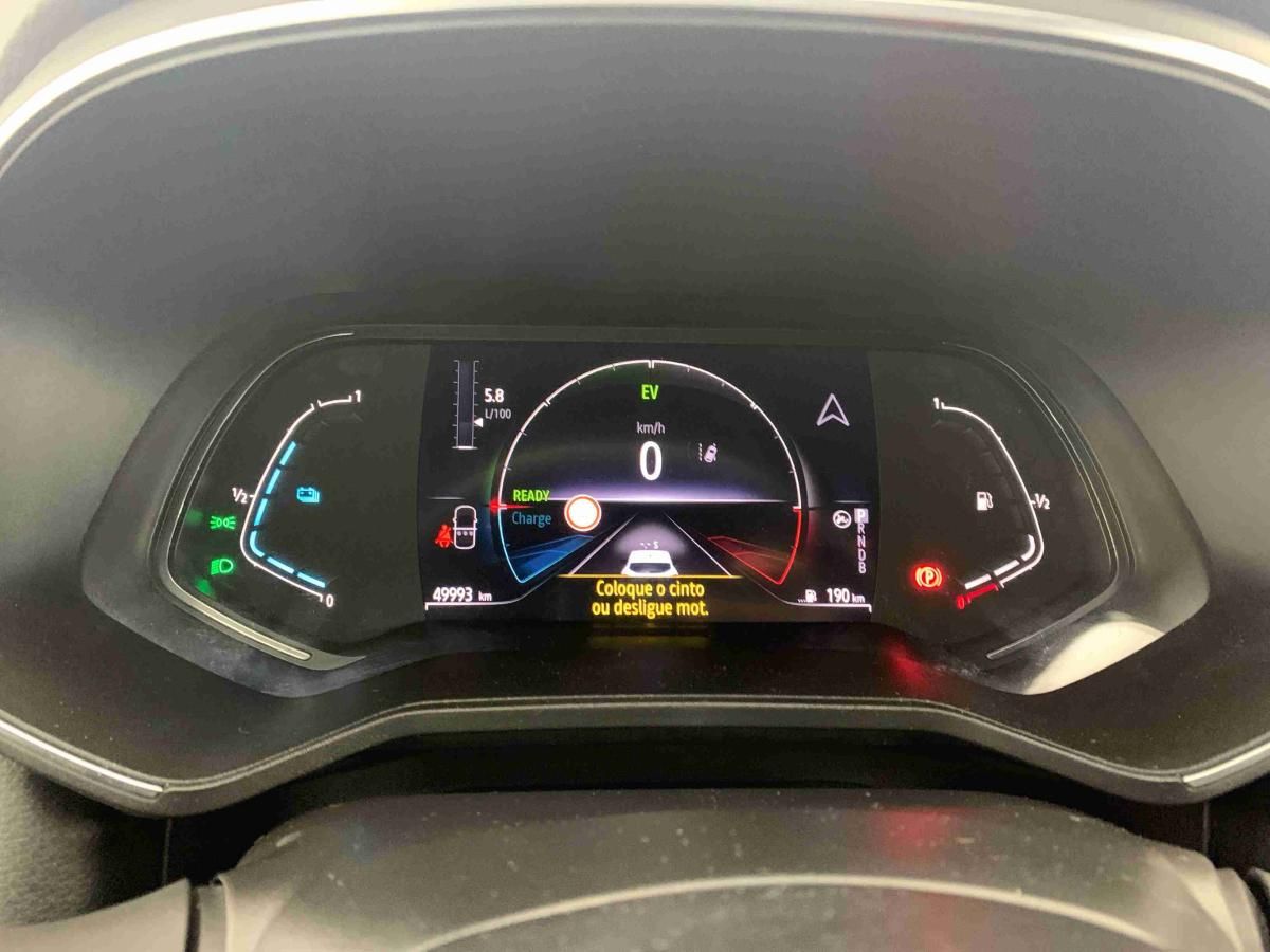 renault-clio-2021-hibrido-1598cc