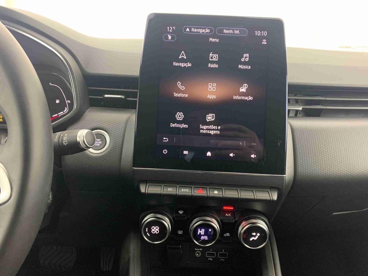 renault-clio-2021-hibrido-1598cc