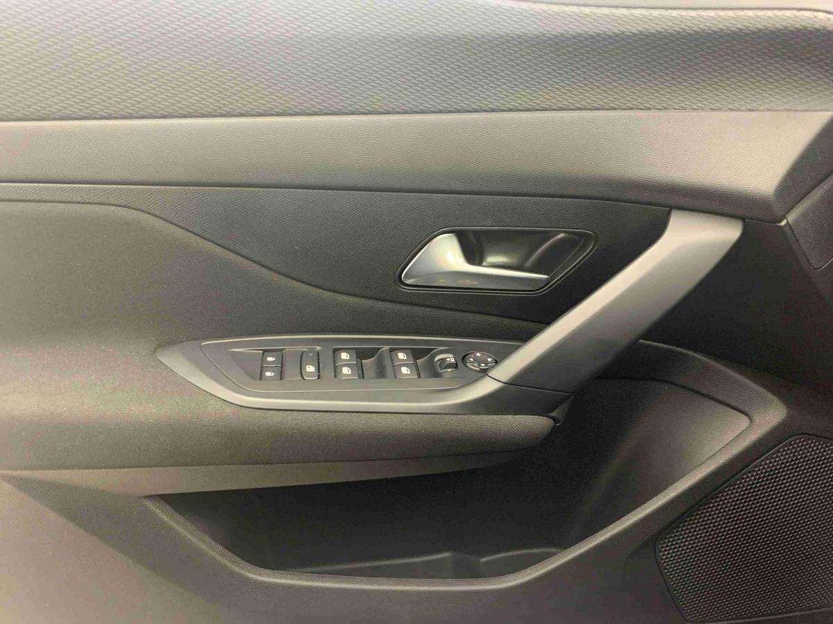 peugeot-308-sw-2025-gasolina-1199cc