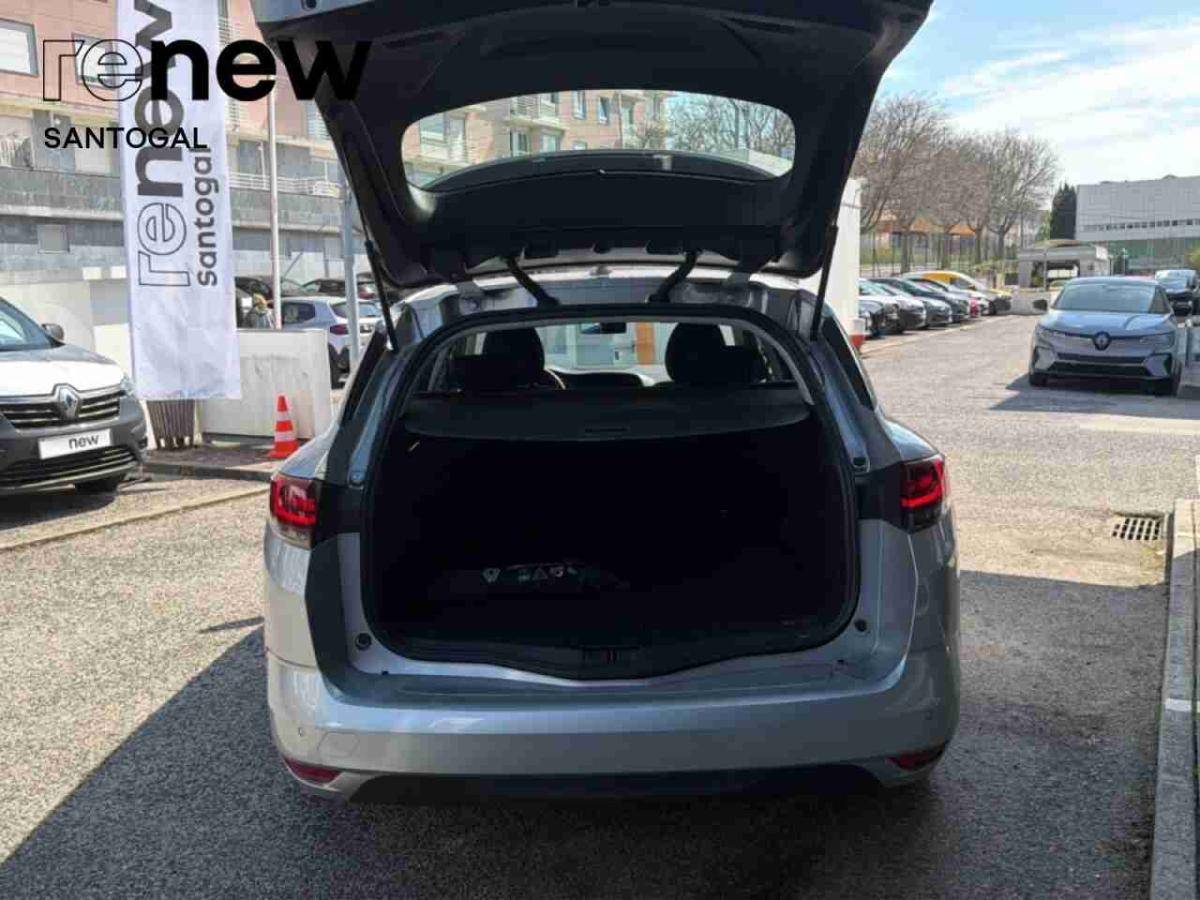 renault-megane-2024-diesel-1461cc