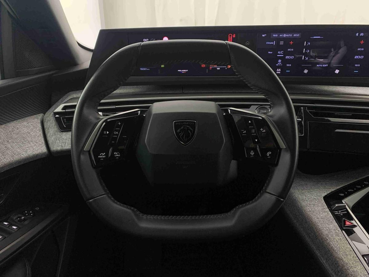 peugeot-5008-2025-gasolina-1199cc