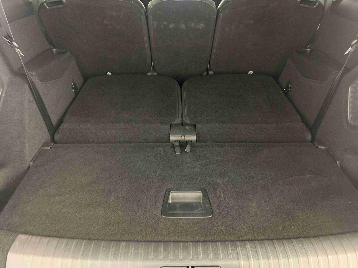 peugeot-5008-2025-gasolina-1199cc