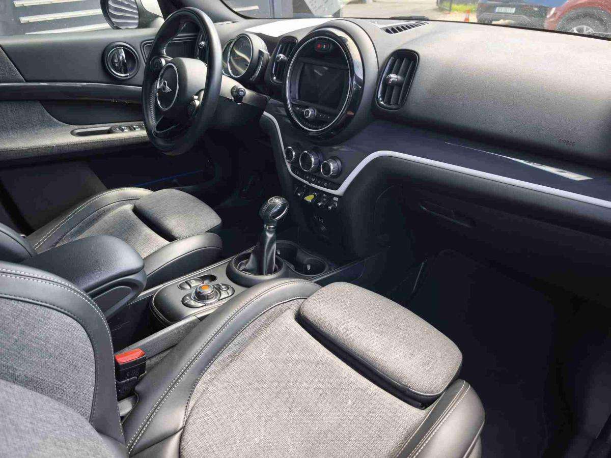 mini-countryman-2018-hibrido-1499cc