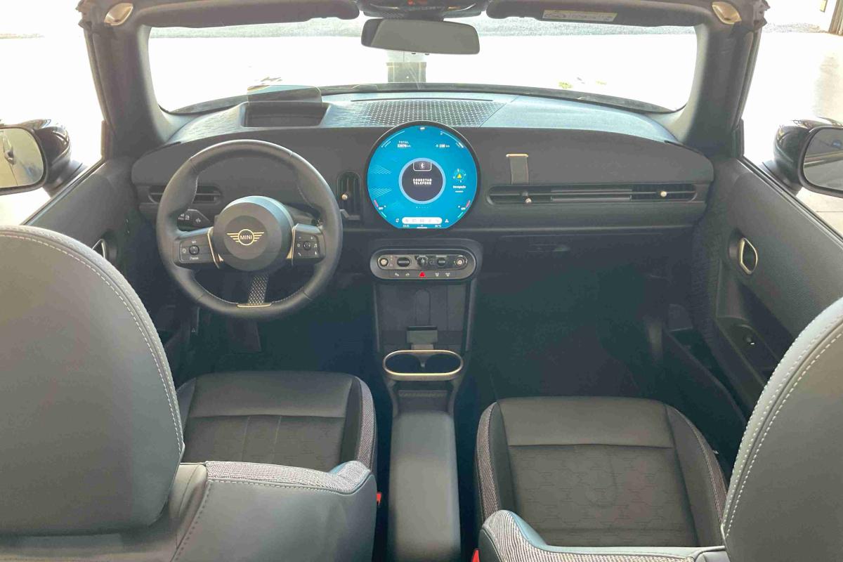 mini-cabrio-2025-gasolina-1998cc