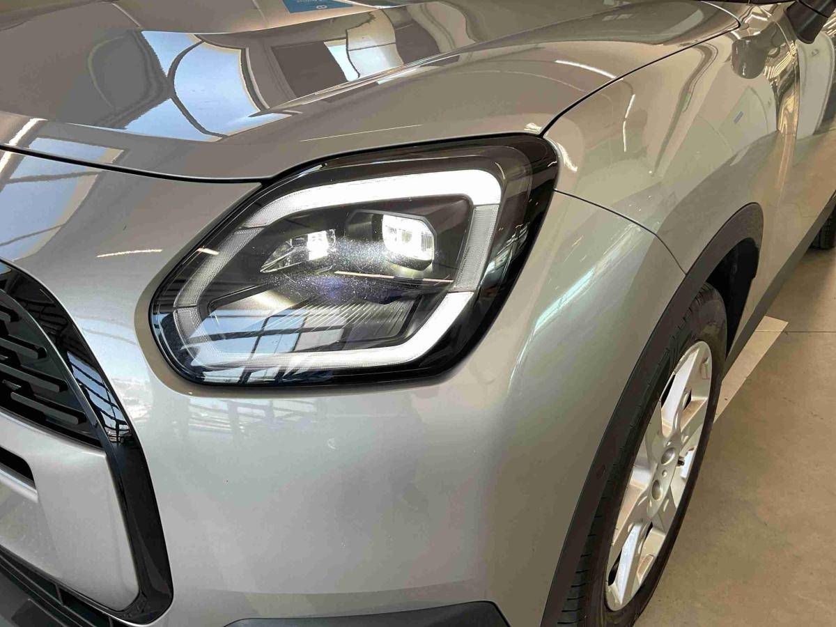 mini-countryman-2025-diesel-1995cc