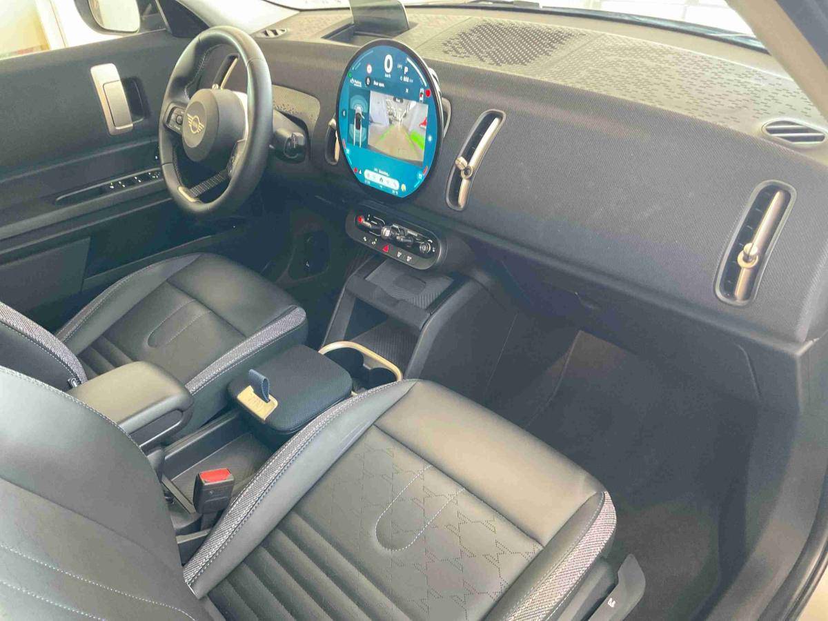 mini-countryman-2025-diesel-1995cc