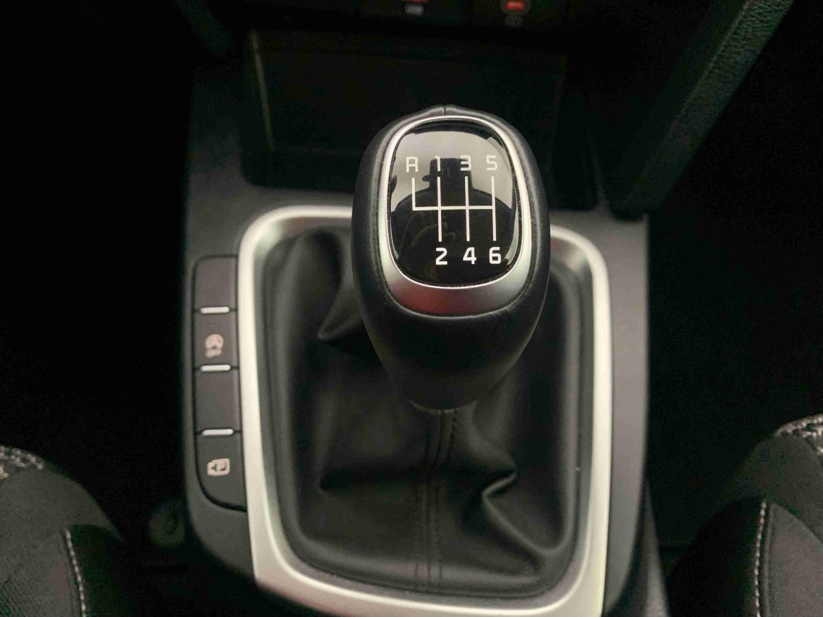 kia-xceed-2025-gasolina-998cc