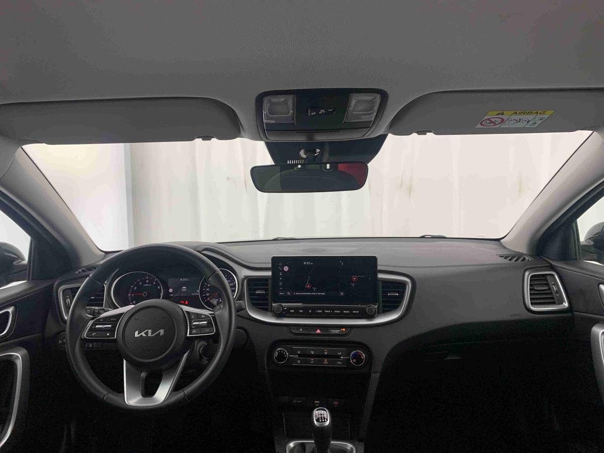 kia-xceed-2025-gasolina-998cc