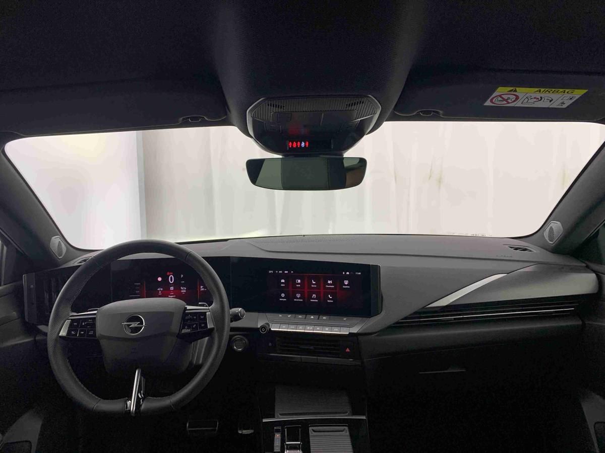 opel-astra-2025-gasolina-1199cc