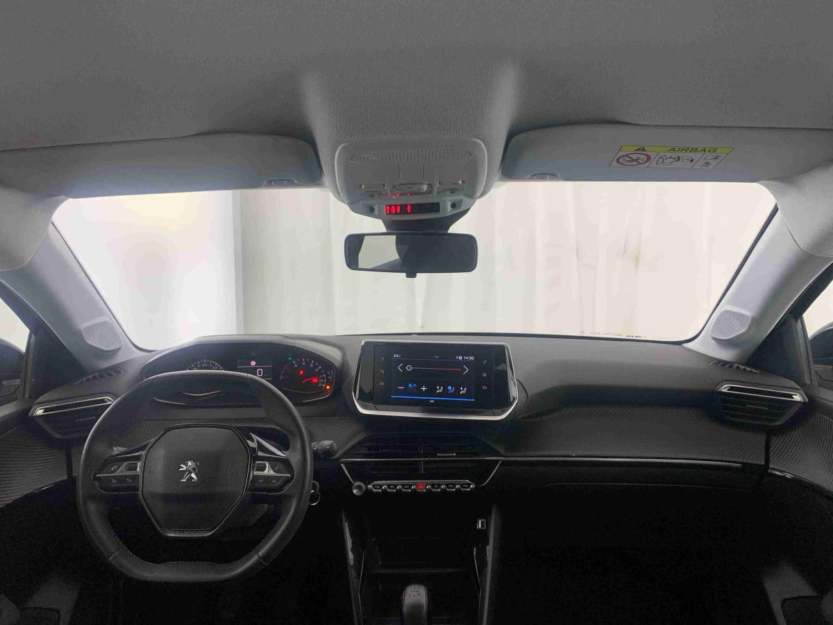 peugeot-208-2023-gasolina-1199cc