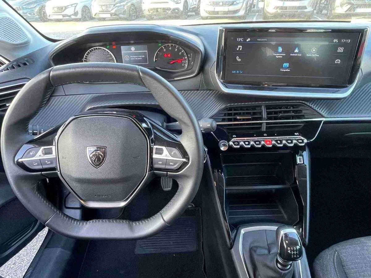 peugeot-208-2025-gasolina-1199cc