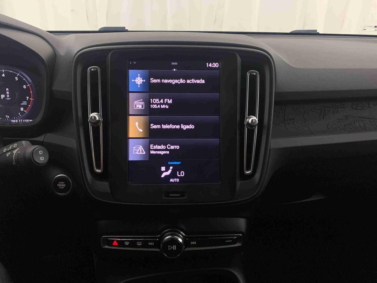 volvo-xc40-2022-gasolina-1477cc