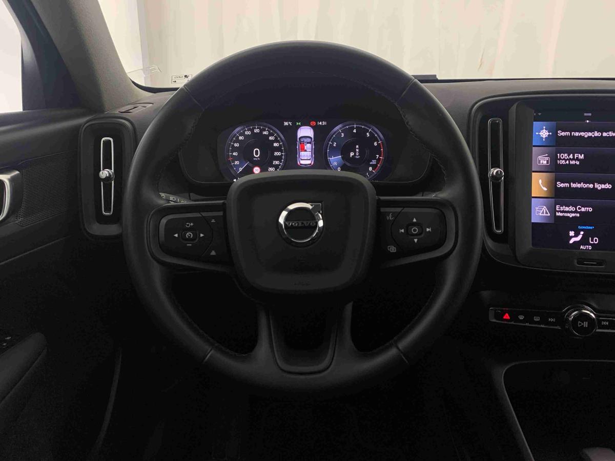 volvo-xc40-2022-gasolina-1477cc