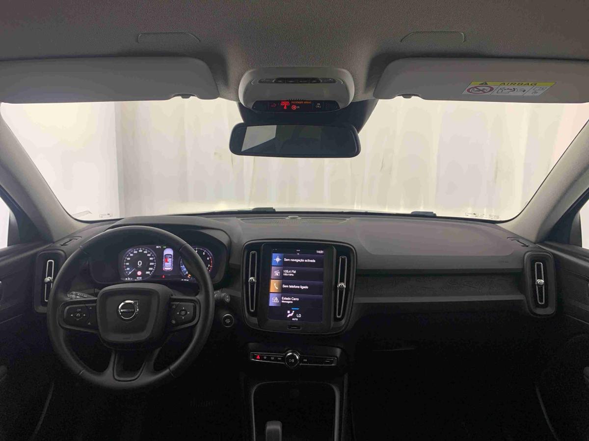 volvo-xc40-2022-gasolina-1477cc