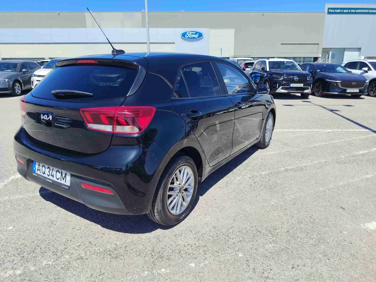 kia-rio-2022-gasolina-998cc