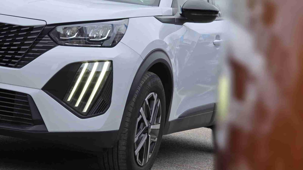 peugeot-2008-2025-gasolina-1199cc
