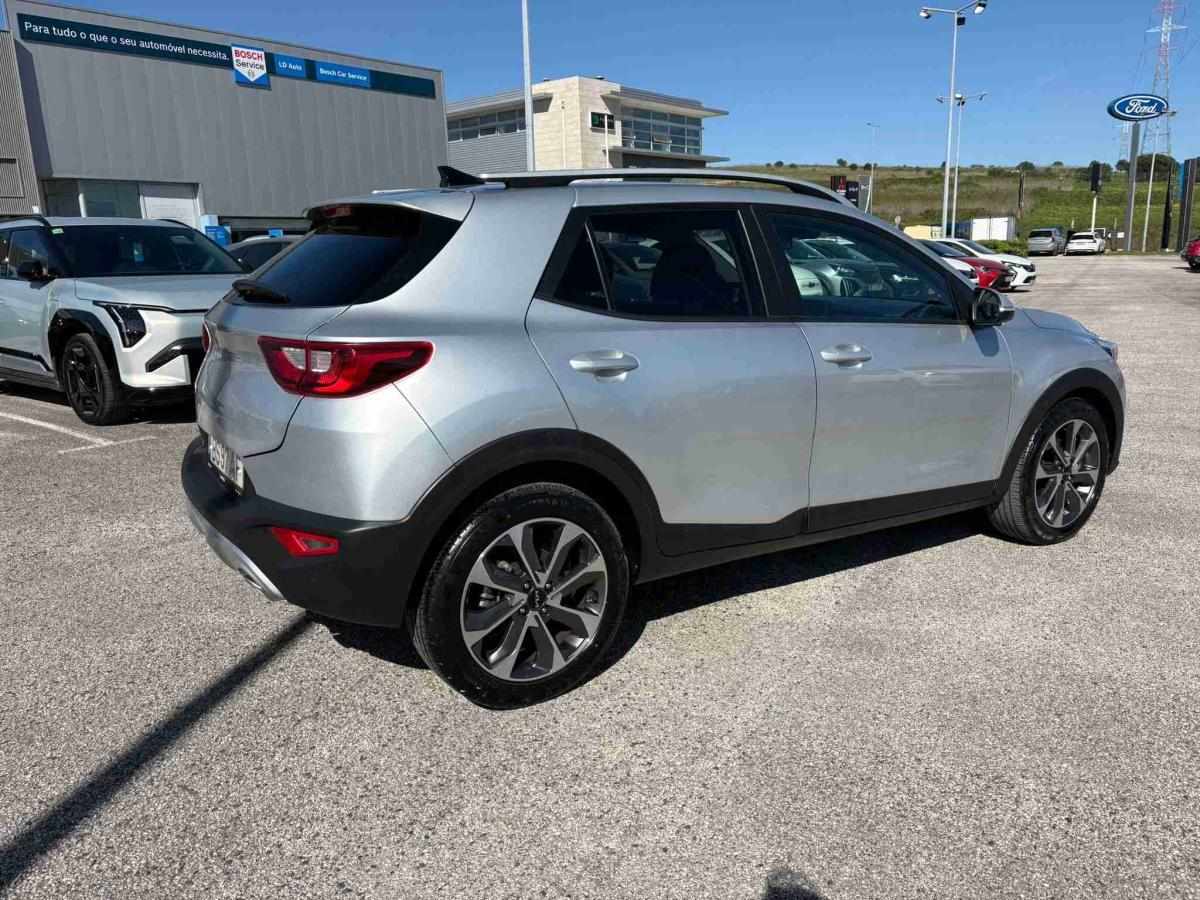 kia-stonic-2025-gasolina-998cc