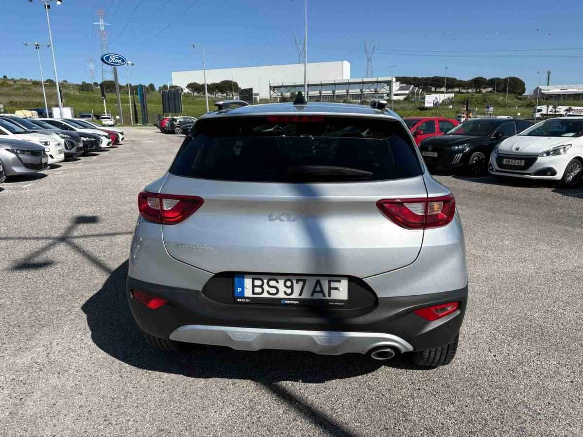 kia-stonic-2025-gasolina-998cc