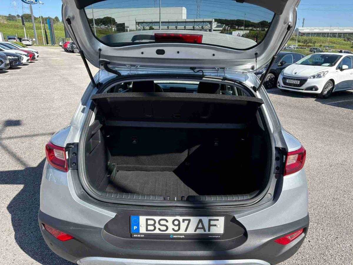 kia-stonic-2025-gasolina-998cc