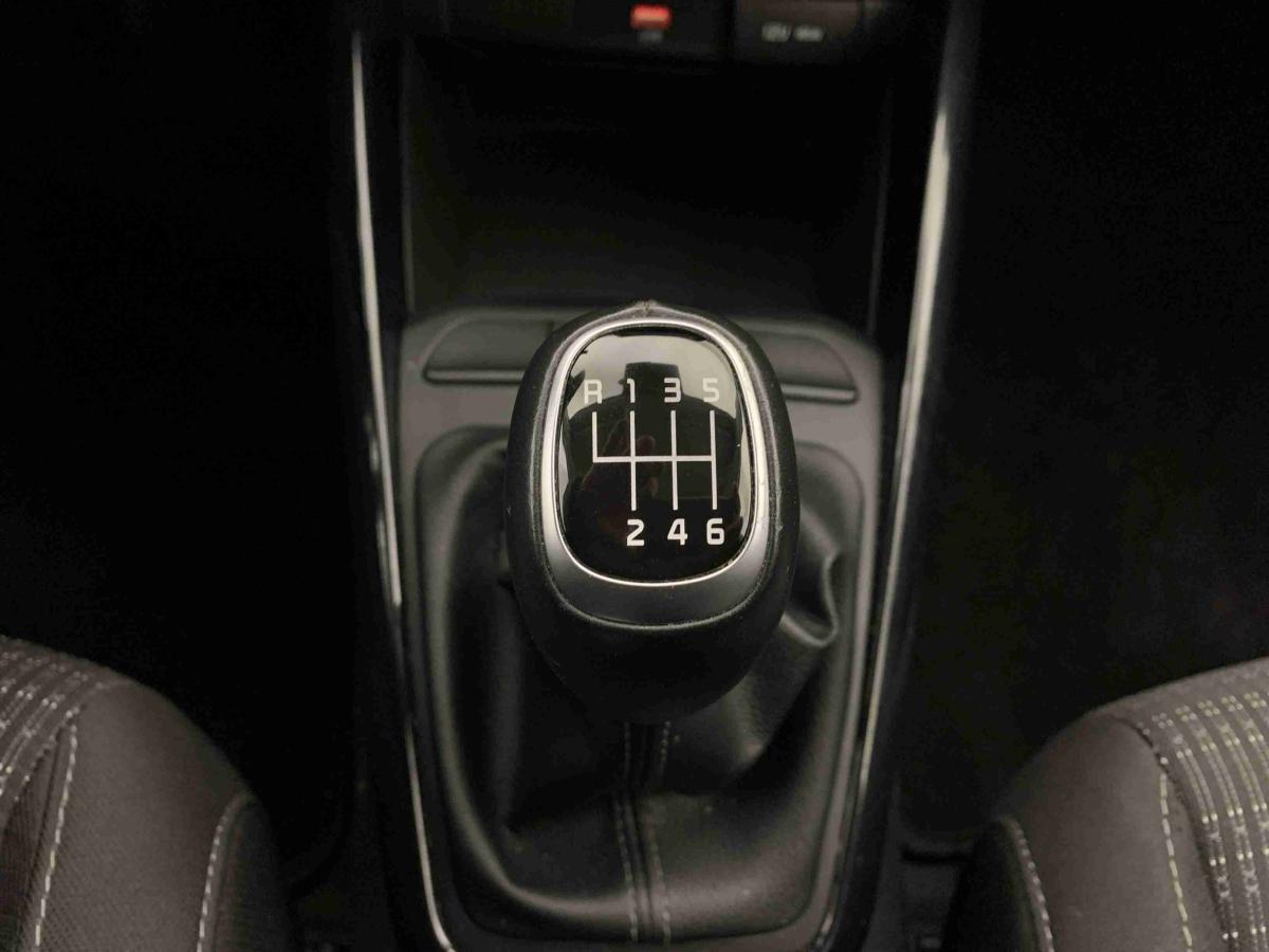 kia-stonic-2025-gasolina-998cc