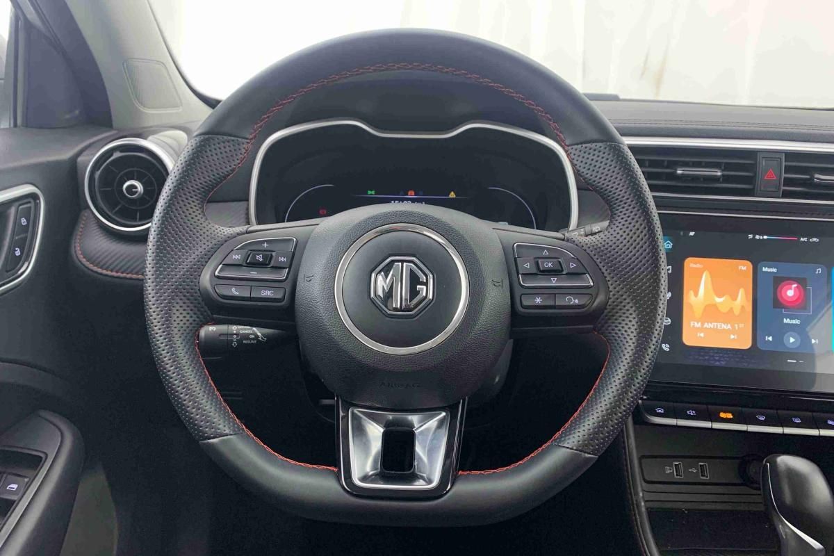 mg-ya-2025-gasolina-999cc