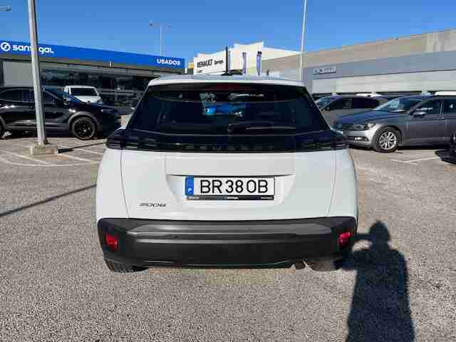 peugeot-2008-2025-gasolina-1199cc
