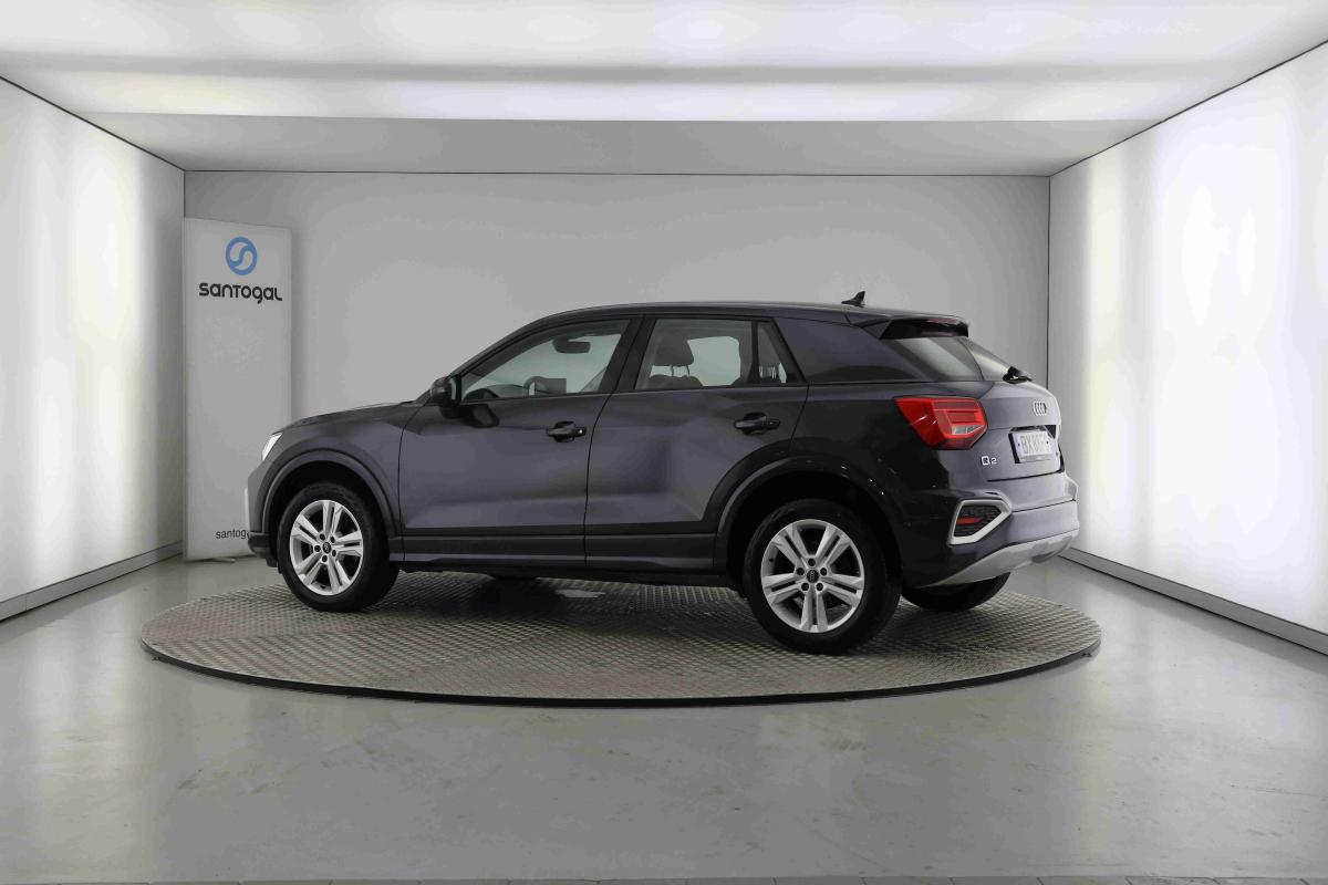 audi-q2-2025-gasolina-999cc