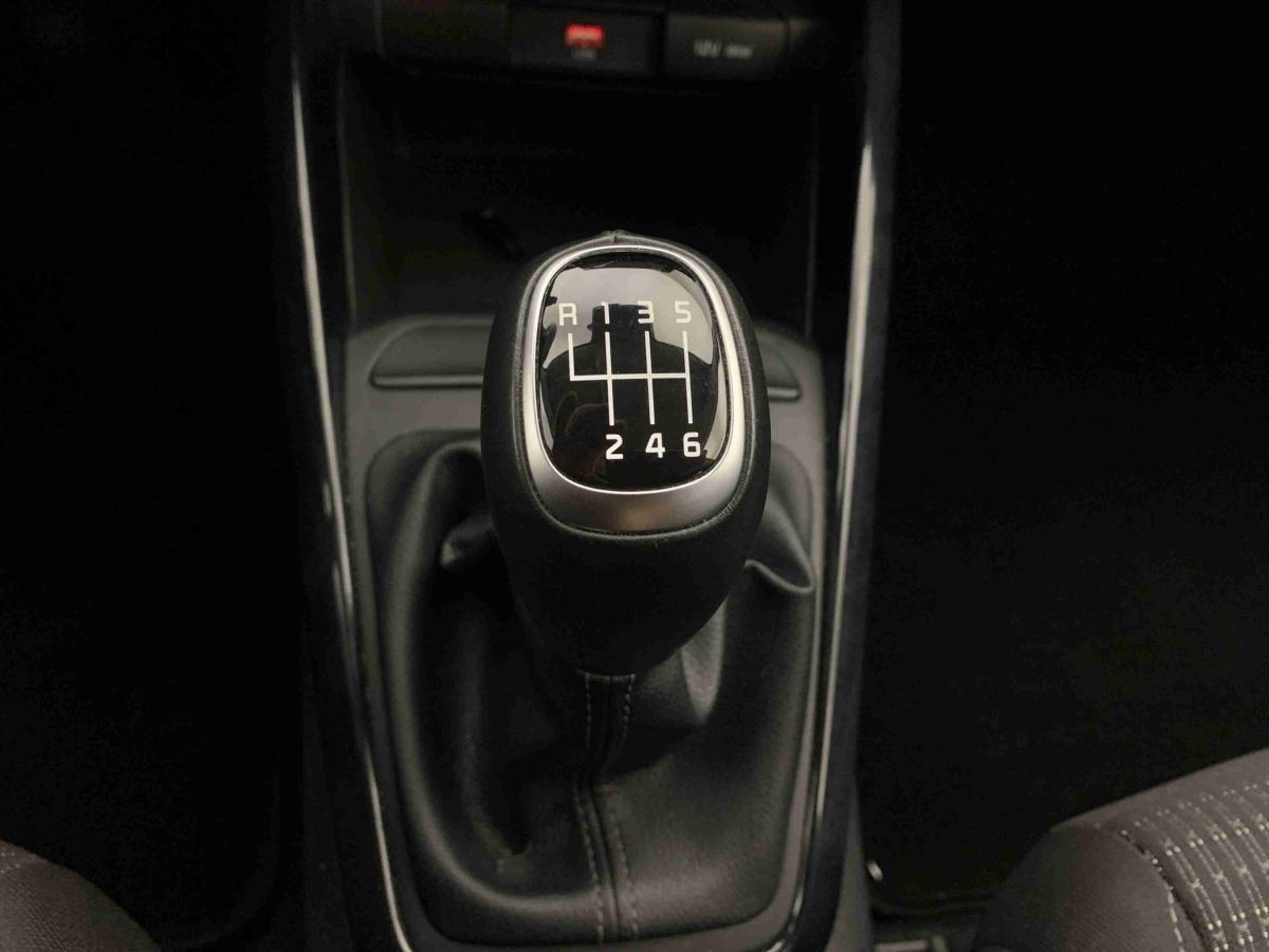 kia-stonic-2025-gasolina-998cc